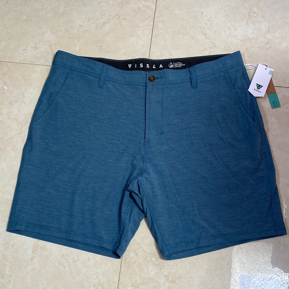 NWT Vissla Canyons Hybrid 18.5 Walkshort Men’a Shorts Blue 38